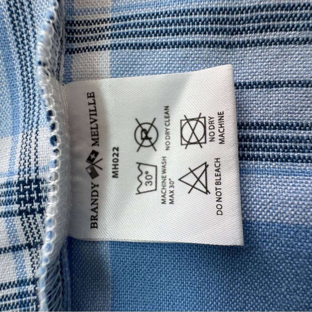Brandy Melville Blue and White Plaid Mini Skirt - Picture 3 of 15